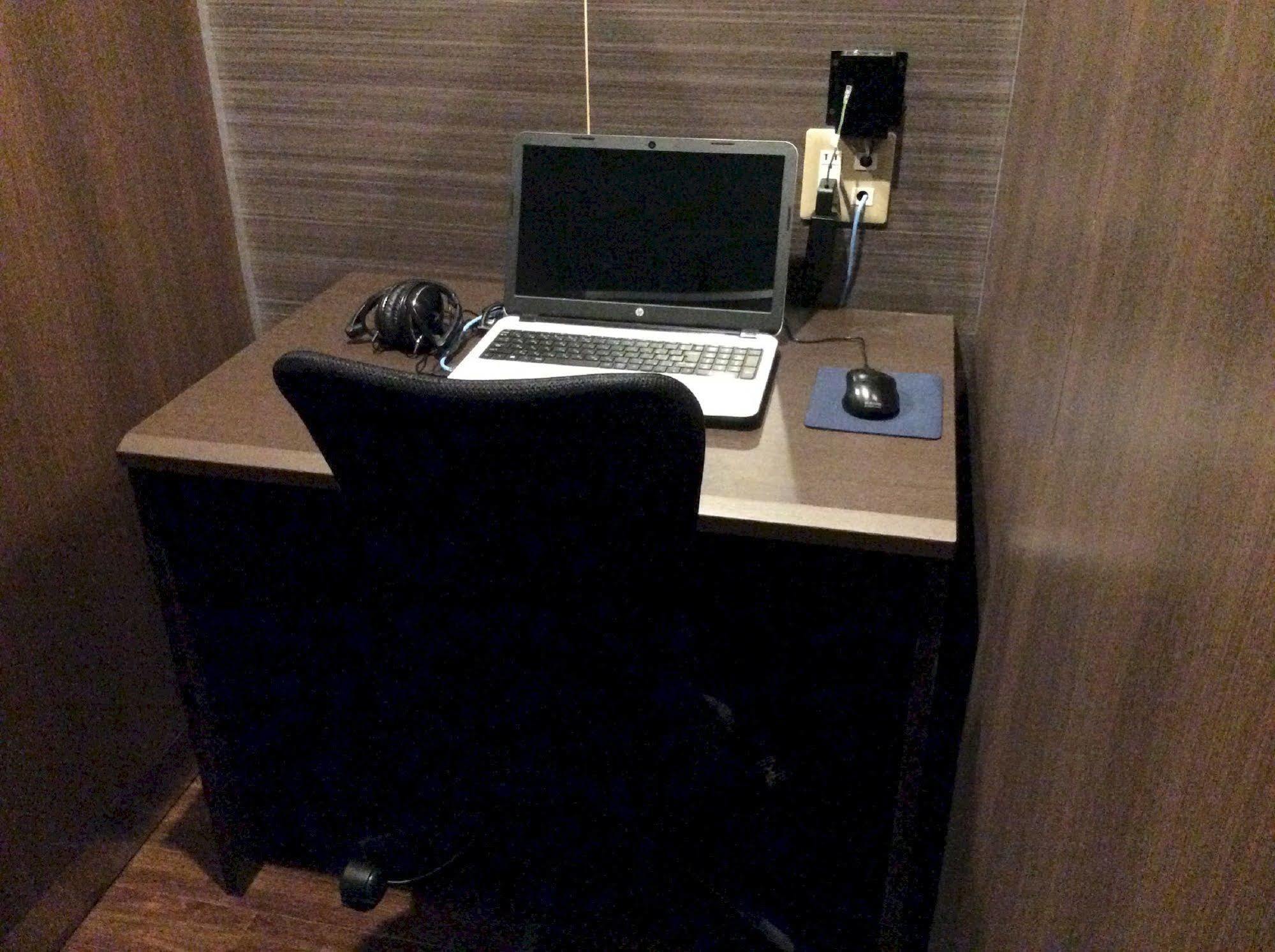 Sauna And Capsule Hotel Rumor Plaza Hotel