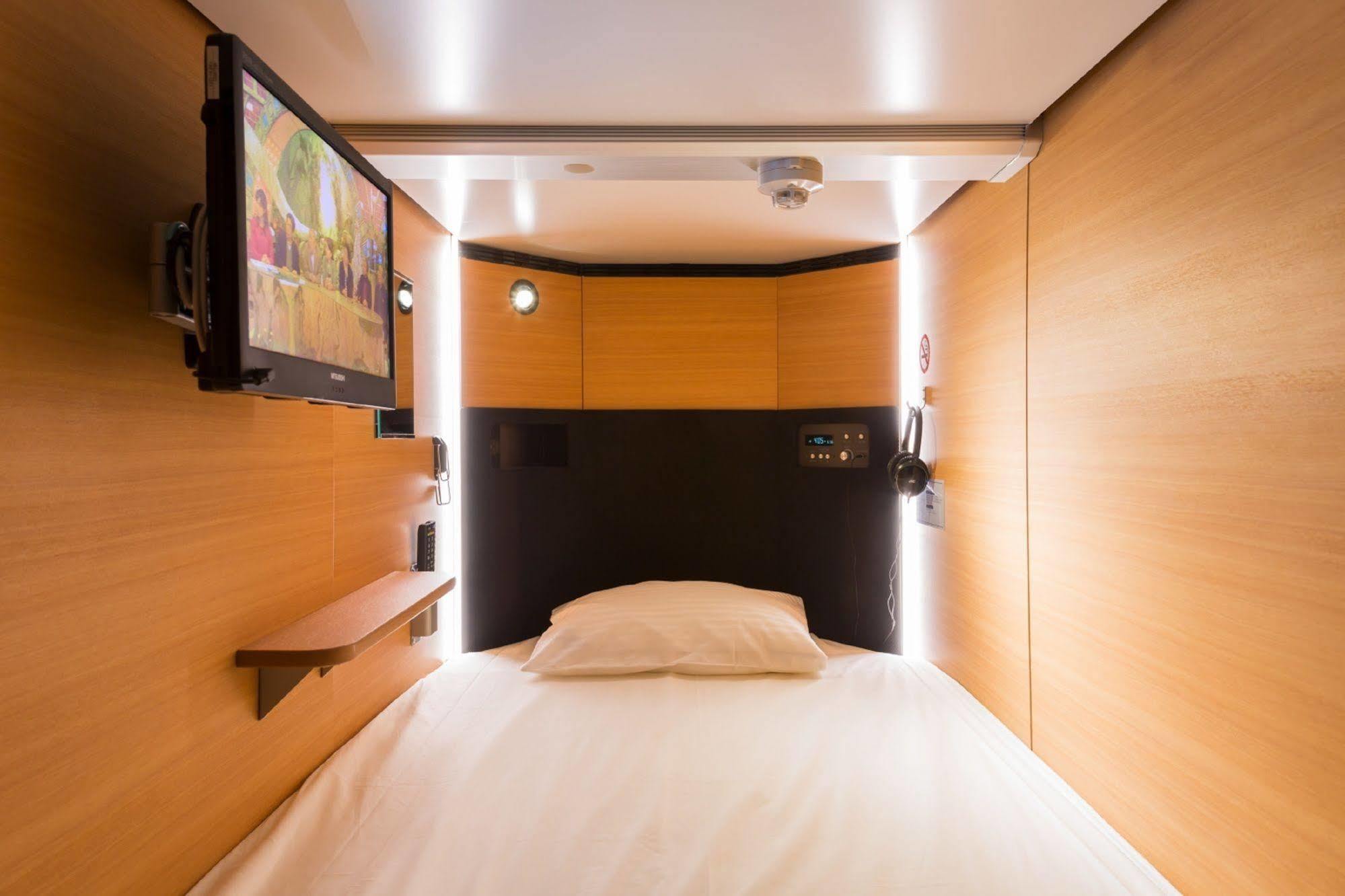 Sauna And Capsule Hotel Rumor Plaza Kyoto